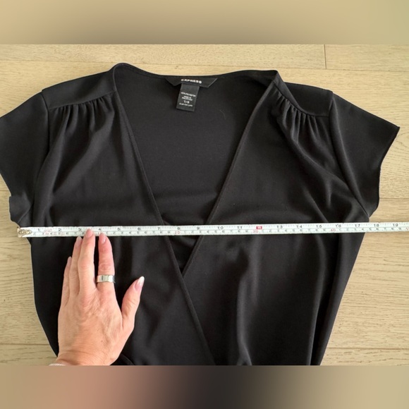 Express black wrap dress size 7/8 - Picture 6 of 7